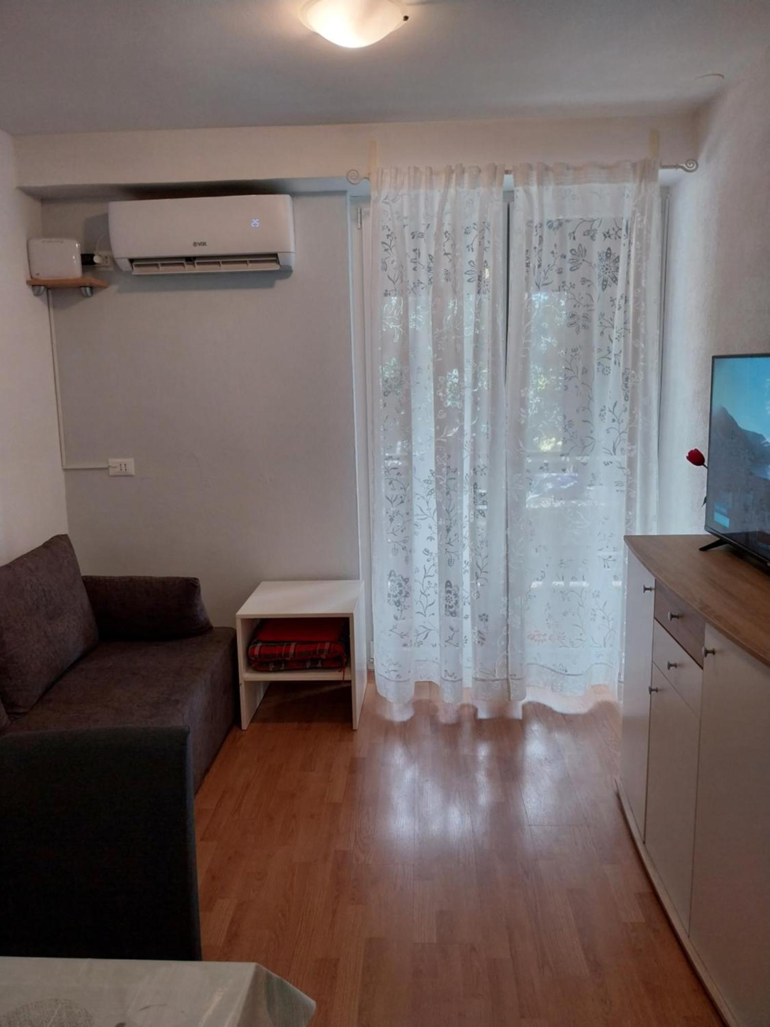 Apartment Zovko ポレッチ エクステリア 写真